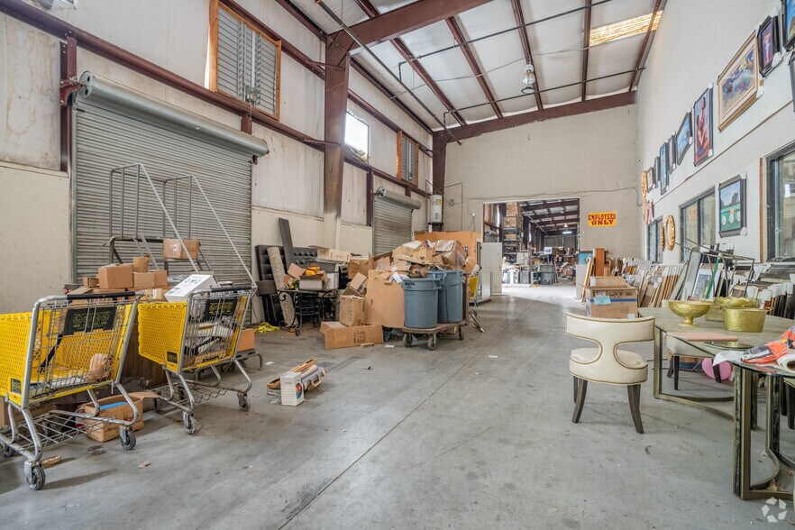 More Photos Of 740 Veterans Memorial Hwy SE, Mableton Warehouse For Sale