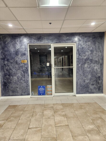 More Photos Of 83 South St, Freehold Medical For Lease