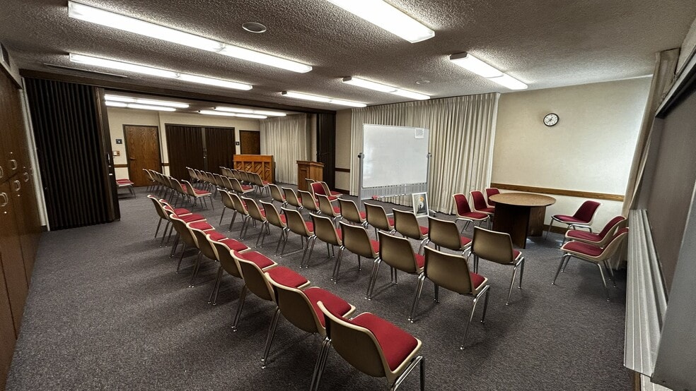 More Photos Of 11315 White Oak Ave, Granada Hills Specialty For Sale