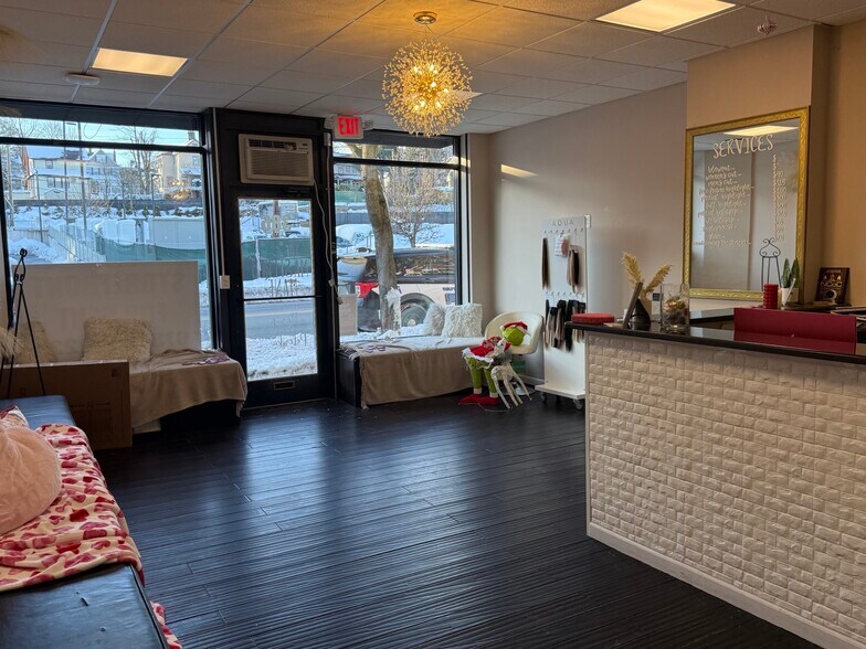 More Photos Of 386 Franklin Ave, Nutley Storefront Retail Office For Lease