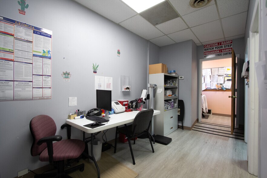 More Photos Of 1795 Washington Rd, East Point Office For Sale