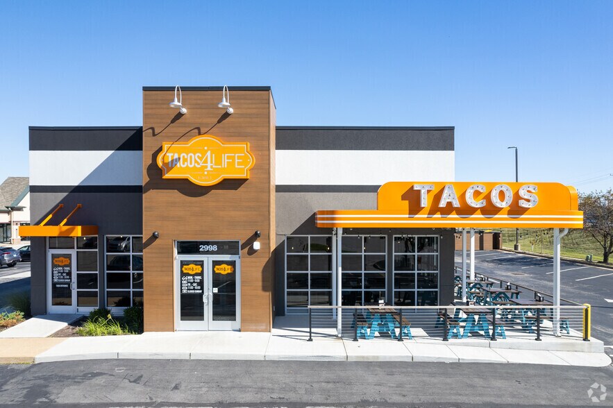 More Photos Of 2920-2998 Highway K, O'Fallon Unknown For Lease