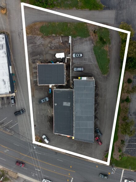 More Photos Of 105-109 Winston Rd, Jonesville Storefront For Sale