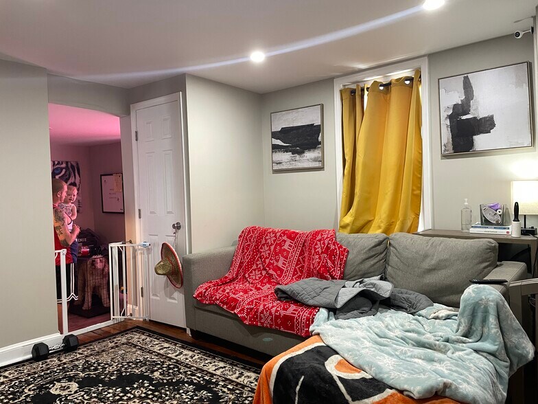More Photos Of 57 E Garrison St, Bethlehem Apartments For Sale