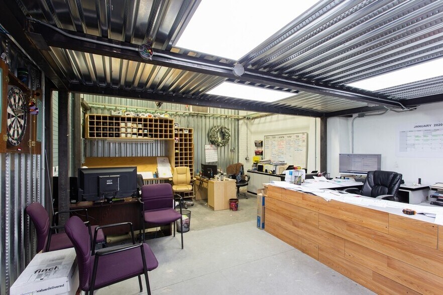 More Photos Of 910 Grand Ave, North Bergen Warehouse For Sale