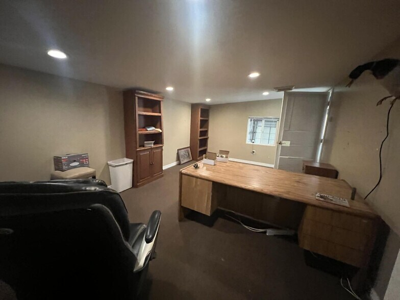 More Photos Of 2888 Commerce Way, Ogden Warehouse For Lease