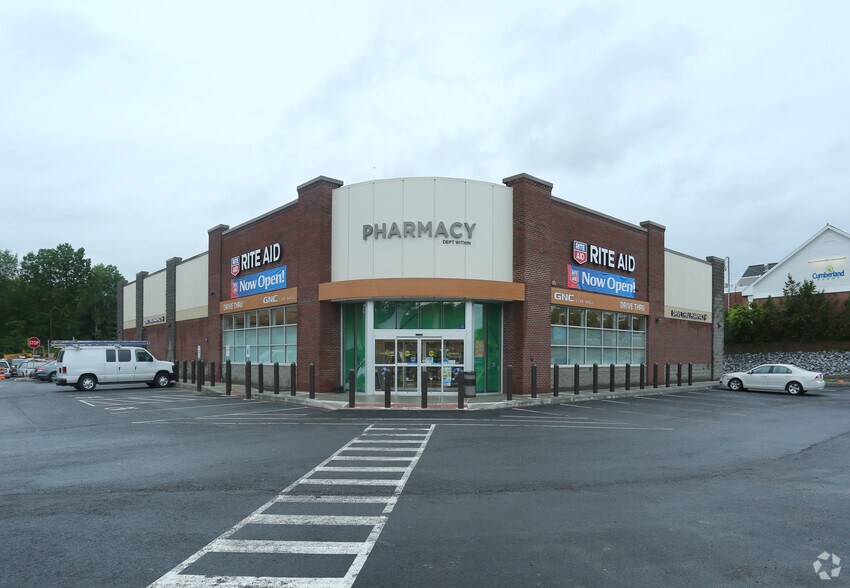 More Photos Of 1022-1028 Route 146, Clifton Park Convenience Store For Lease