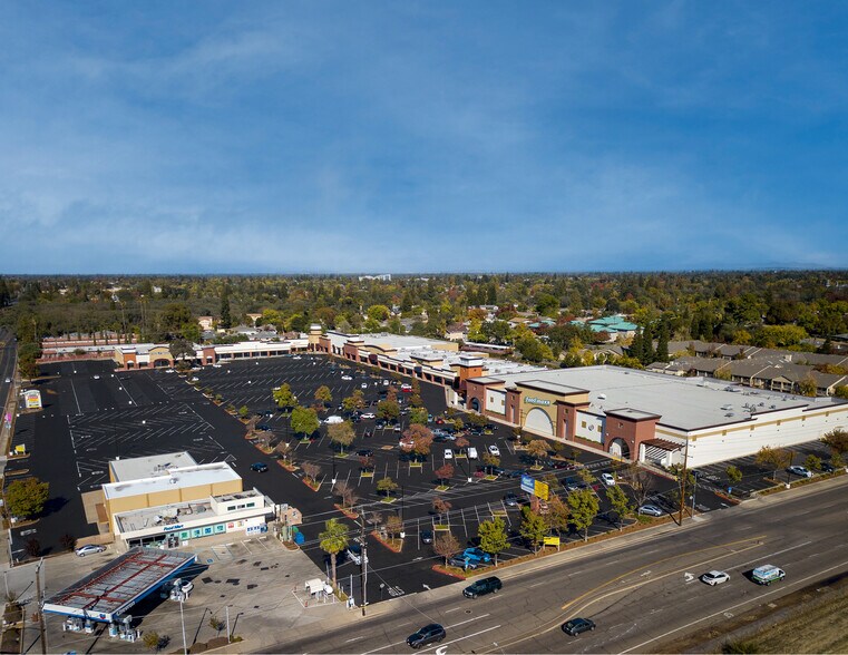 Primary Photo Of 4006-4794 Manzanita Ave, Carmichael Unknown For Lease