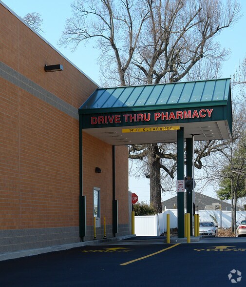 More Photos Of 207 N Fayetteville St, Asheboro Drugstore For Sale