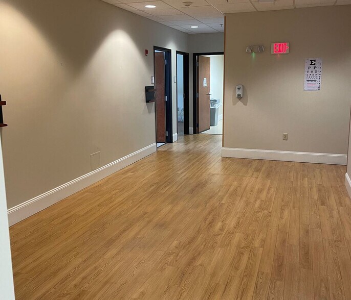 More Photos Of 898-900 Washington St, Norwood Medical For Lease
