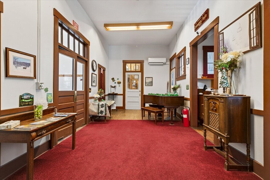 More Photos Of 66 Duttonsville School dr, Cavendish Schools For Sale