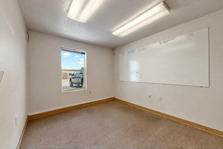 More Photos Of 7900 Lorraine Ct NE, Albuquerque Industrial For Sale