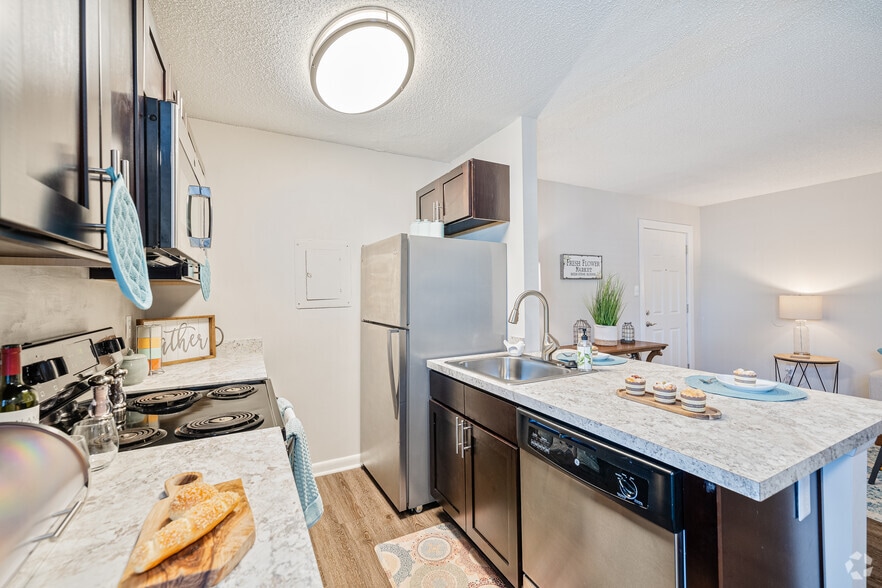 More Photos Of 6139 Edward St, Norfolk Apartments For Sale