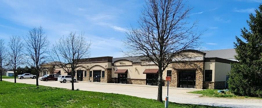 Primary Photo Of 25606 Old Kc Rd, Paola Showroom For Lease