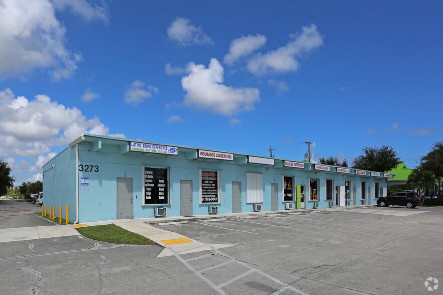 Primary Photo Of 3273-3289 Lake Worth Rd, Palm Springs Warehouse For Lease