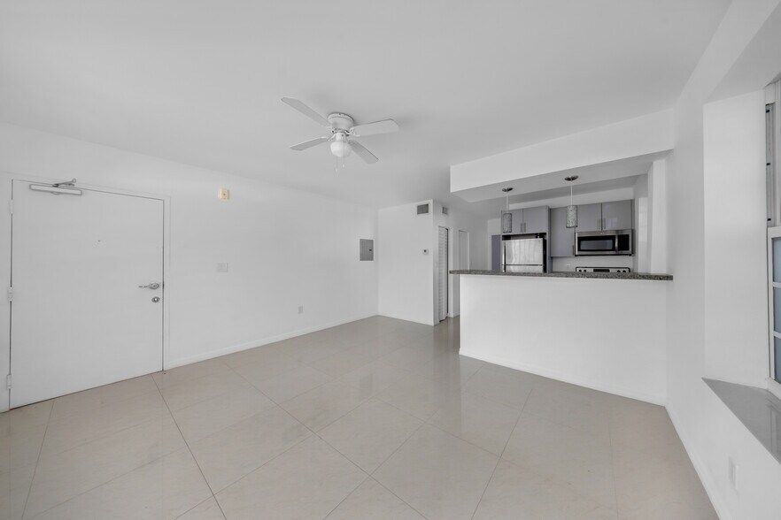 More Photos Of 236 NE 28th St, Miami Apartments For Sale