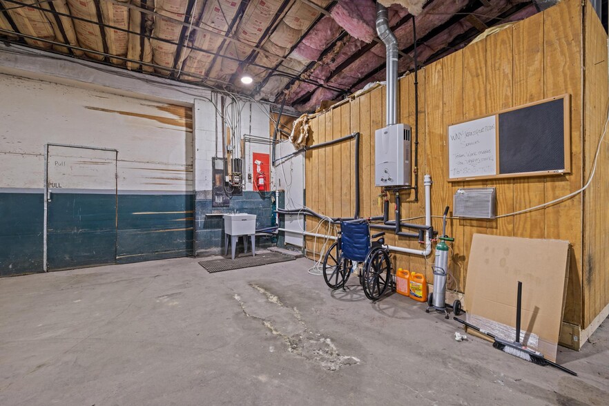 More Photos Of 26 Schmarbeck Ave, Buffalo Warehouse For Sale