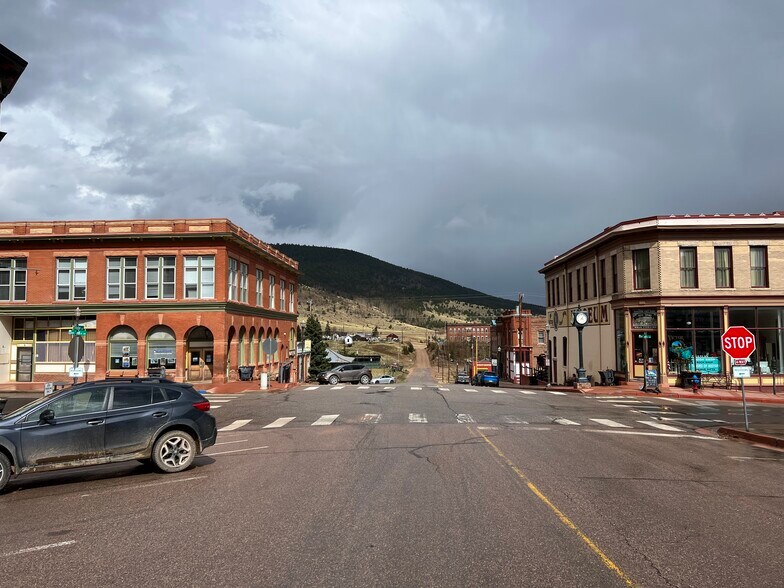 More Photos Of 305 Victor Ave, Victor Storefront Retail Residential For Lease