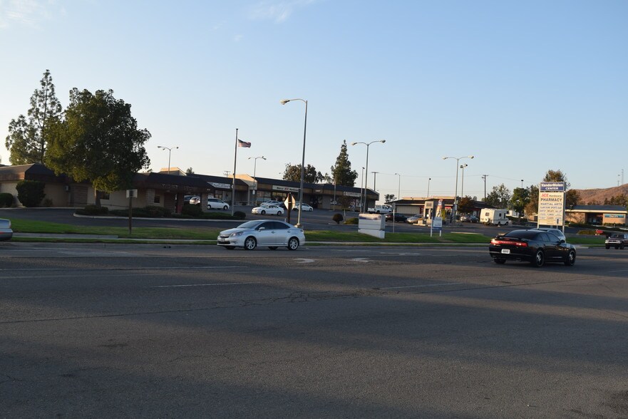 More Photos Of 2810-2856 Hamner Ave, Norco Unknown For Lease