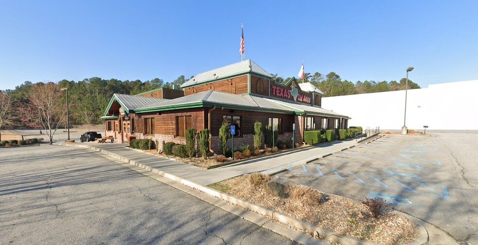 Primary Photo Of 140 Depot Dr, Hiram Restaurant For Lease