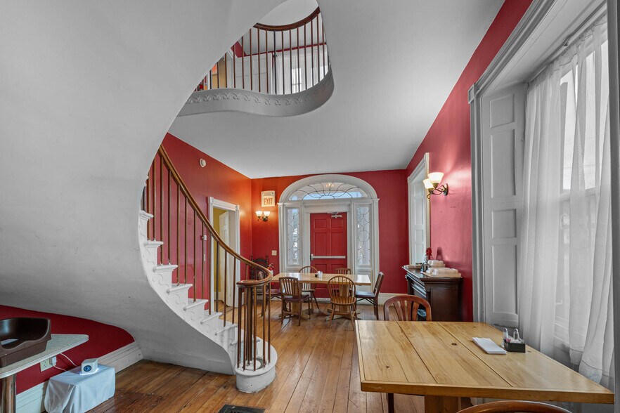 More Photos Of 122 Main St, Charlestown Restaurant For Sale