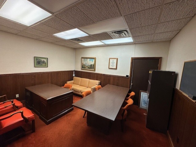 More Photos Of 39 Triangle St, Martin Bank For Lease