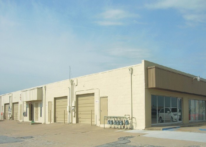 Primary Photo Of 5505 S Mingo Rd, Tulsa Light Manufacturing For Lease