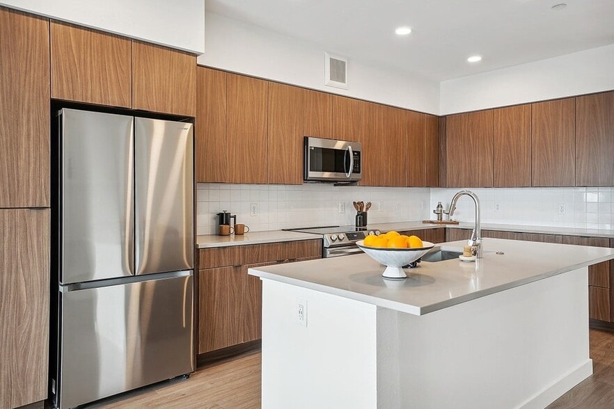 More Photos Of 2950 Arkins Ct, Denver Apartments For Lease