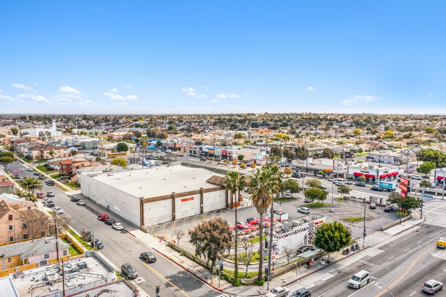 More Photos Of 3003 W Manchester Blvd, Inglewood General Retail For Sale