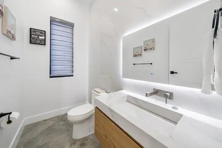 More Photos Of 21 Tidewater Ct, Panama City Beach Office Residential For Sale