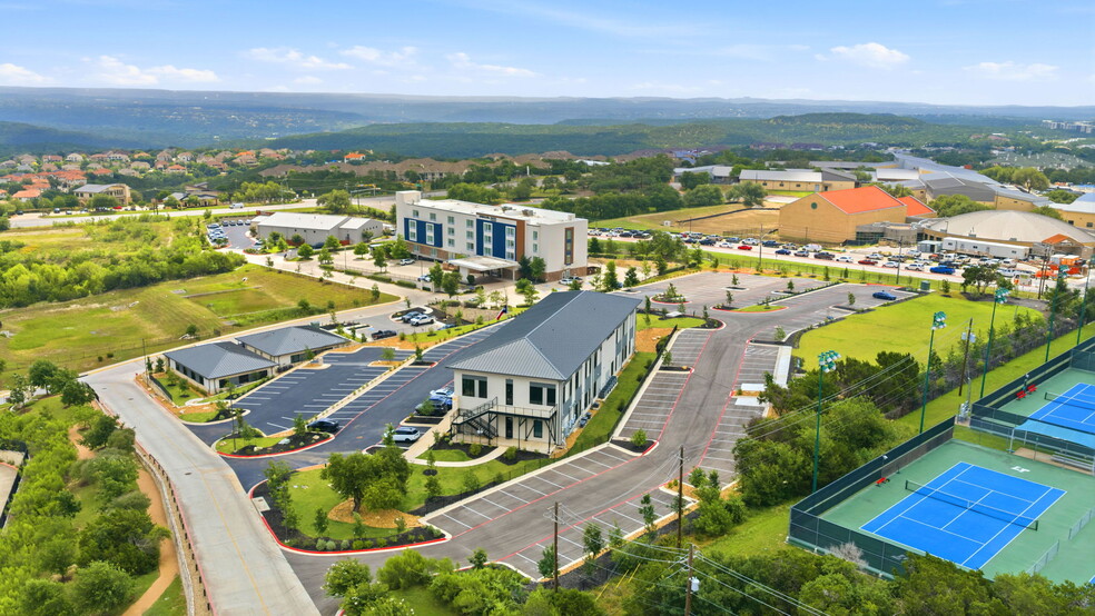 More Photos Of 312 Medical Parkway Pkwy, Lakeway Medical For Sale