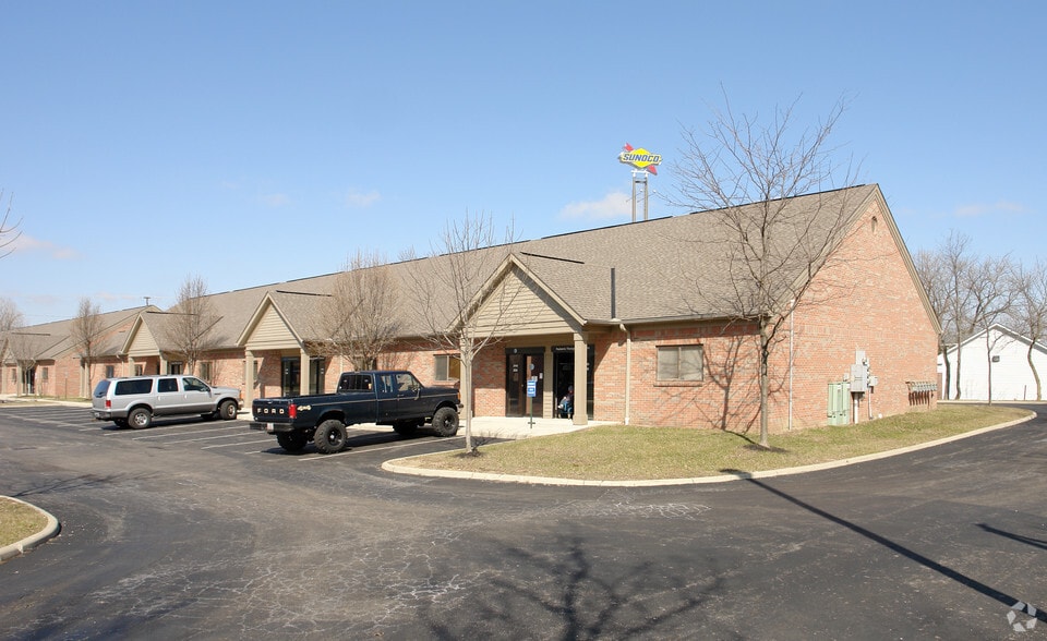 More Photos Of 3142 Broadway, Grove City Office For Lease
