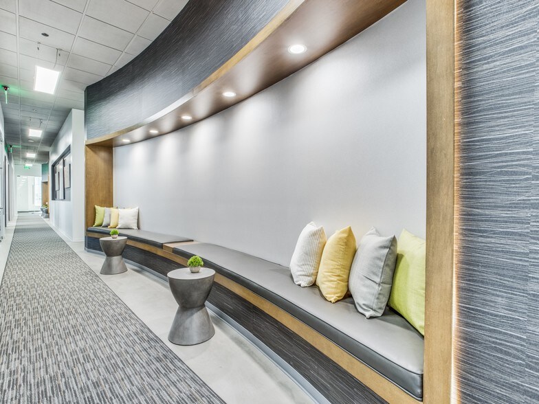 More Photos Of 5700 Tennyson Pky, Plano Coworking Space