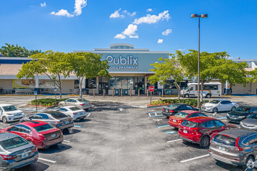 More Photos Of 10075-10155 W Oakland Park Blvd, Sunrise Unknown For Lease