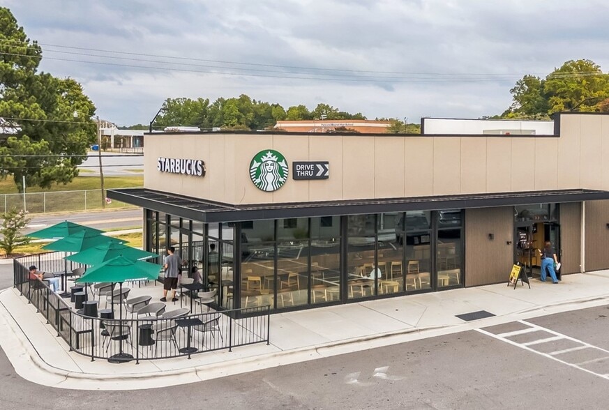 More Photos Of 2701 Peters Creek Pky, Winston-Salem General Retail For Sale
