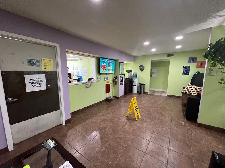 More Photos Of 3400 S Oneida Way, Denver Office Residential For Sale