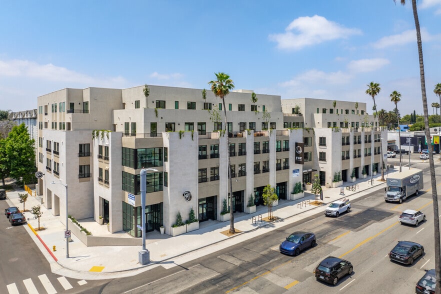 More Photos Of 7520-7566 W Sunset Blvd, Los Angeles Apartments For Lease