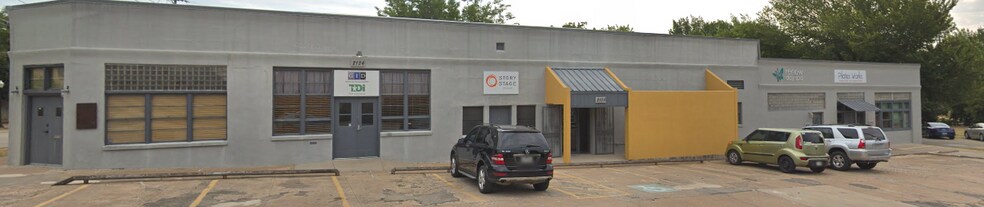 More Photos Of 2112-2128 Mistletoe Blvd, Fort Worth Loft Creative Space For Lease