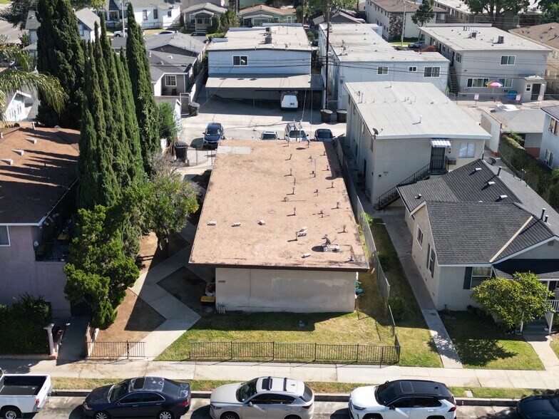 Primary Photo Of 7612 Newlin Ave, Whittier Apartments For Sale