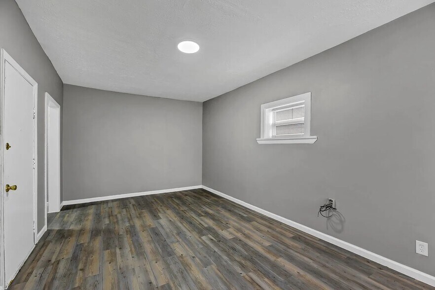 More Photos Of 11100-11106 Detroit Ave, Cleveland Apartments For Sale