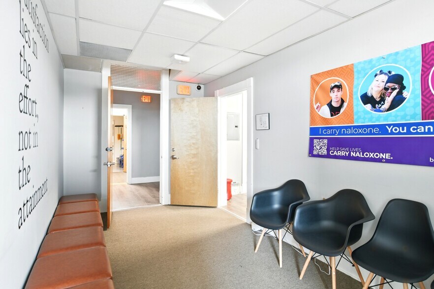 More Photos Of 42 Summer St, Pittsfield Medical For Sale