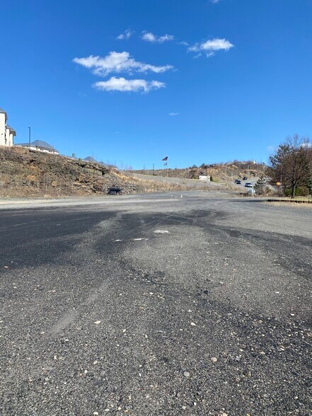 More Photos Of Glenmaura National Boulevard, Moosic Land For Lease