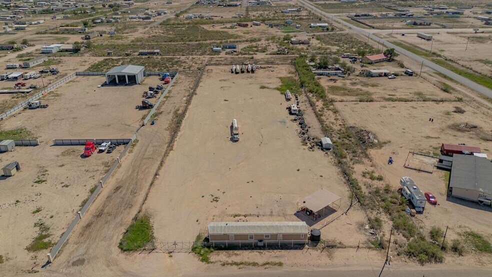 More Photos Of 13349 W Jenkins St, Odessa Land For Lease