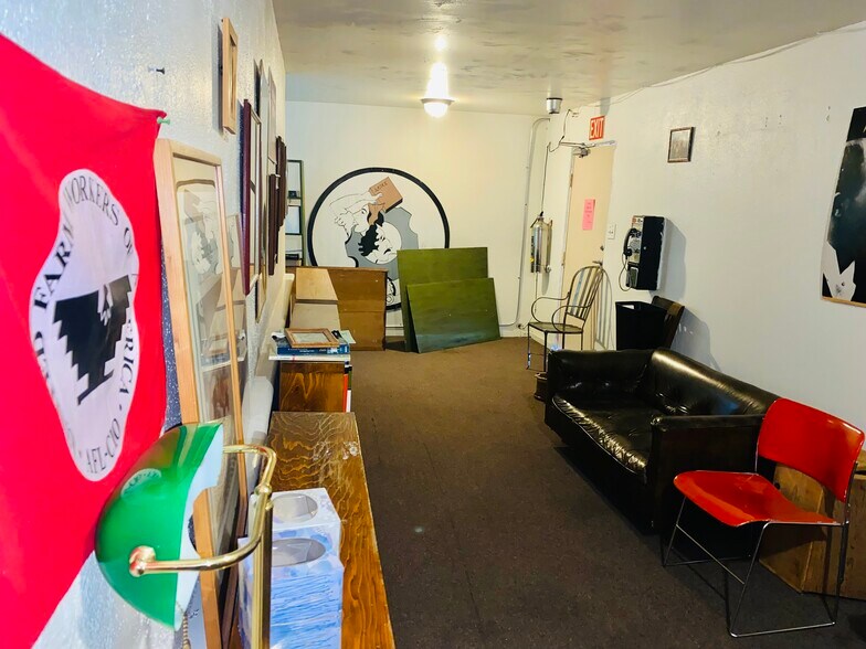 More Photos Of 660 S Bonnie Brae St, Los Angeles Office Residential For Sale