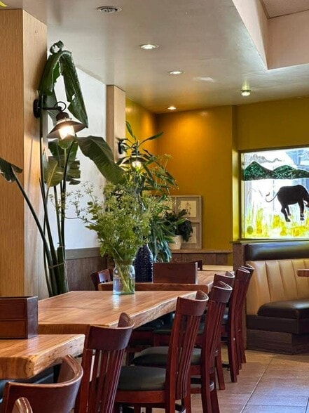 Primary Photo Of 2780 Kingsway, Vancouver Restaurant For Sale