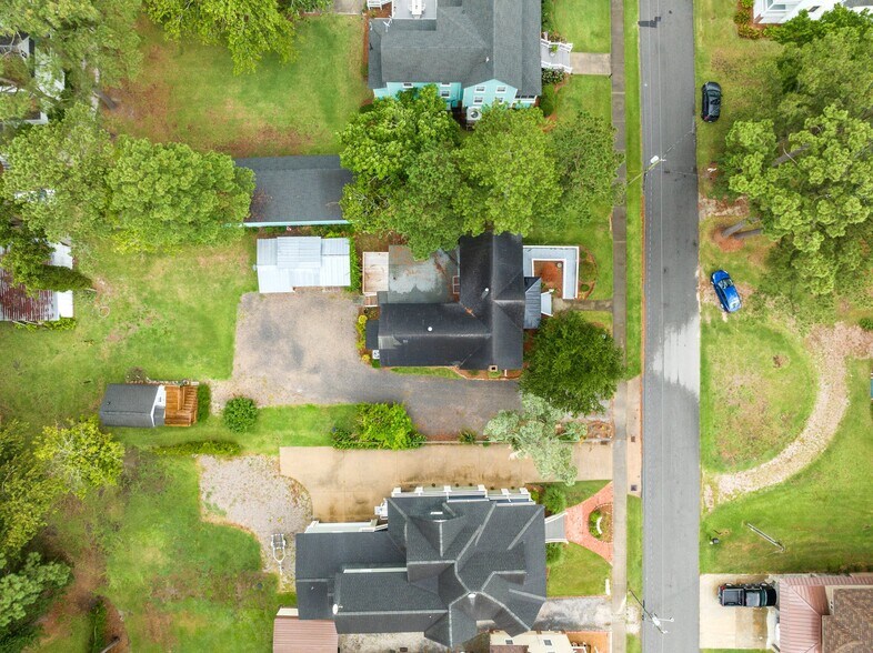 More Photos Of 567 E Water St, Belhaven Hospitality For Sale