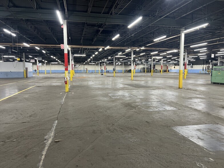 More Photos Of 330 Turner St, Attleboro Manufacturing For Lease
