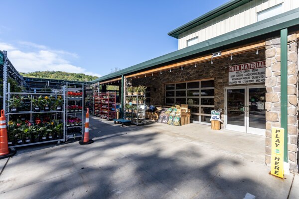 More Photos Of 509 Rochester Rd, Pittsburgh Storefront Retail Office For Lease