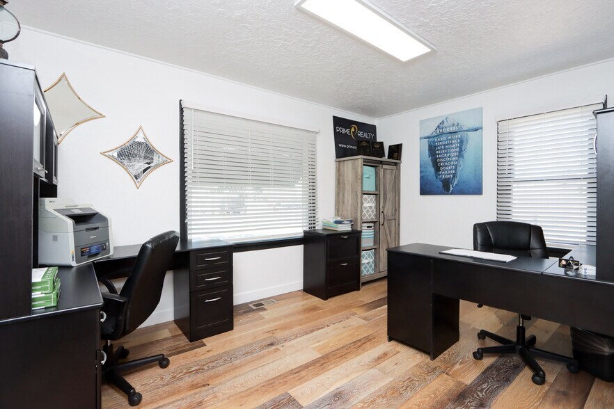 More Photos Of 208 S Curtis Rd, Boise Office For Sale
