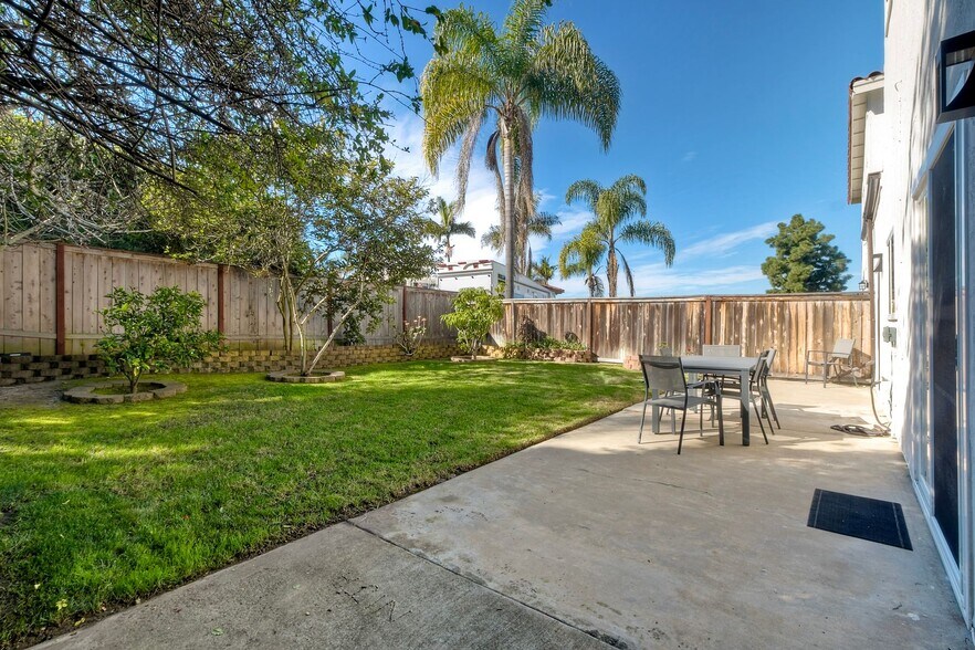 More Photos Of 6809 Corintia St, Carlsbad Multifamily For Sale